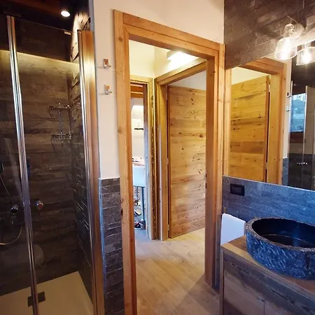 Villaggio Delle Alpi