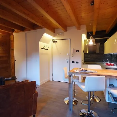 شقة فندقية Villaggio Delle Alpi