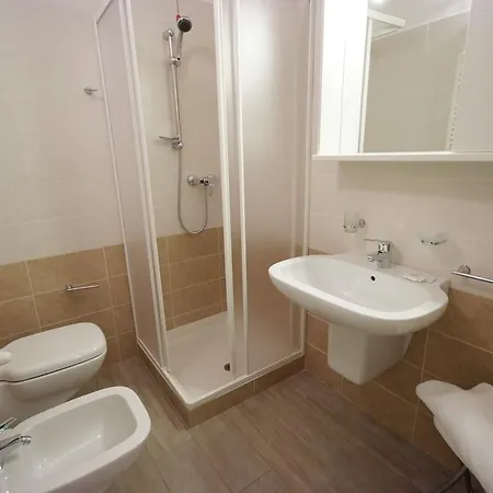 Villaggio Delle Alpi 2*