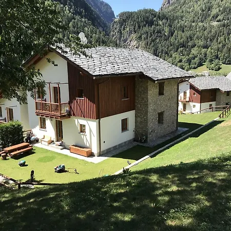 アパートホテル Villaggio Delle Alpi