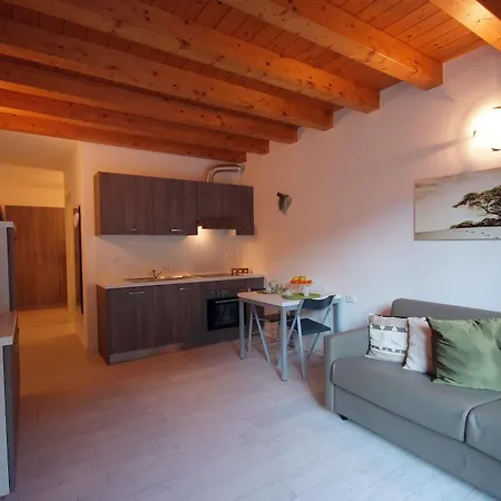 شقة فندقية Villaggio Delle Alpi