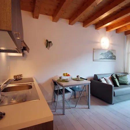Villaggio Delle Alpi 2*