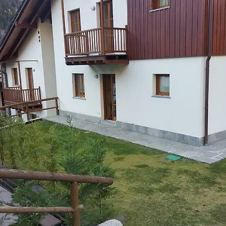 Villaggio Delle Alpi