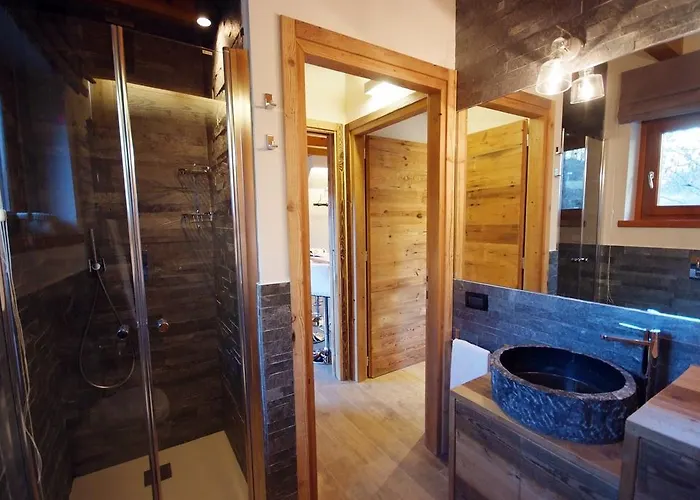 Villaggio Delle Alpi