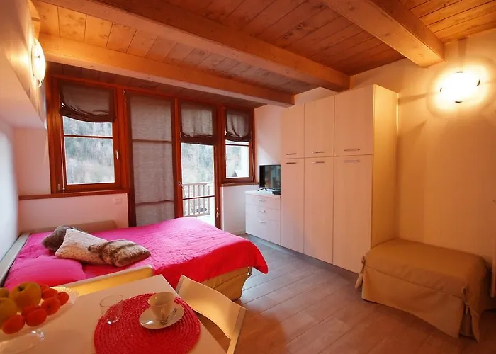 Villaggio Delle Alpi